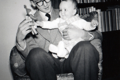 Nils Myrberg med Kristina Myrberg cirka 1955.