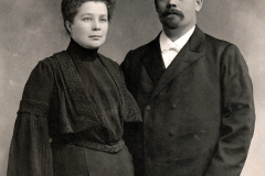 Wilhelma och Theodor Grindal, troligen 1906. Källa: Christina Hjelte.